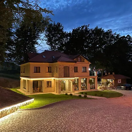 Rajacki Konaci Bed & Breakfast 3*