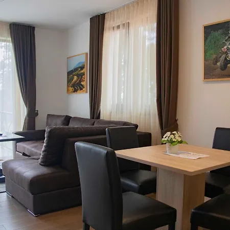 Rajacki Konaci Bed & Breakfast