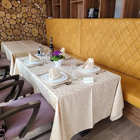 Rajacki Konaci Bed & Breakfast